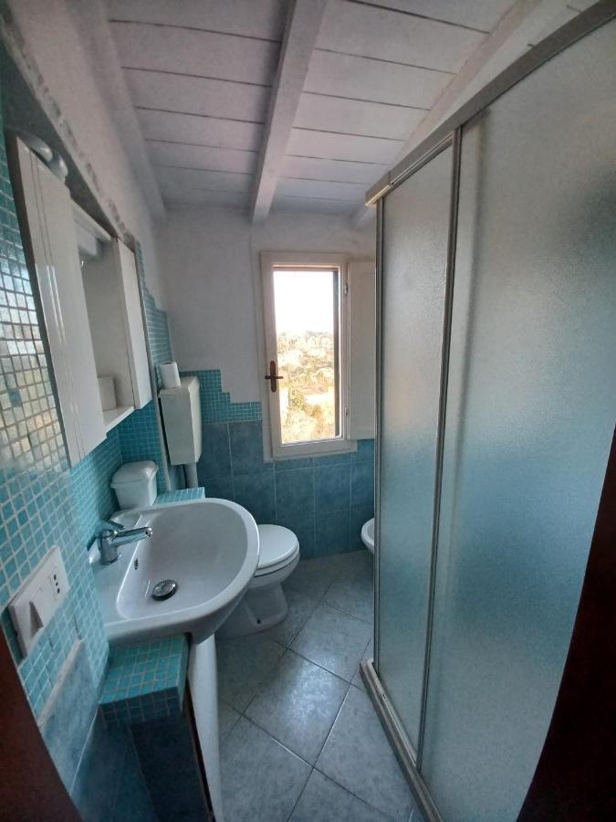 Casa Vacanze L'Acquerello Lari Eksteriør bilde